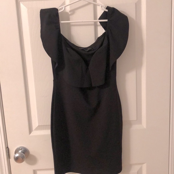 Beautiful Black Dress - Picture 1 of 3